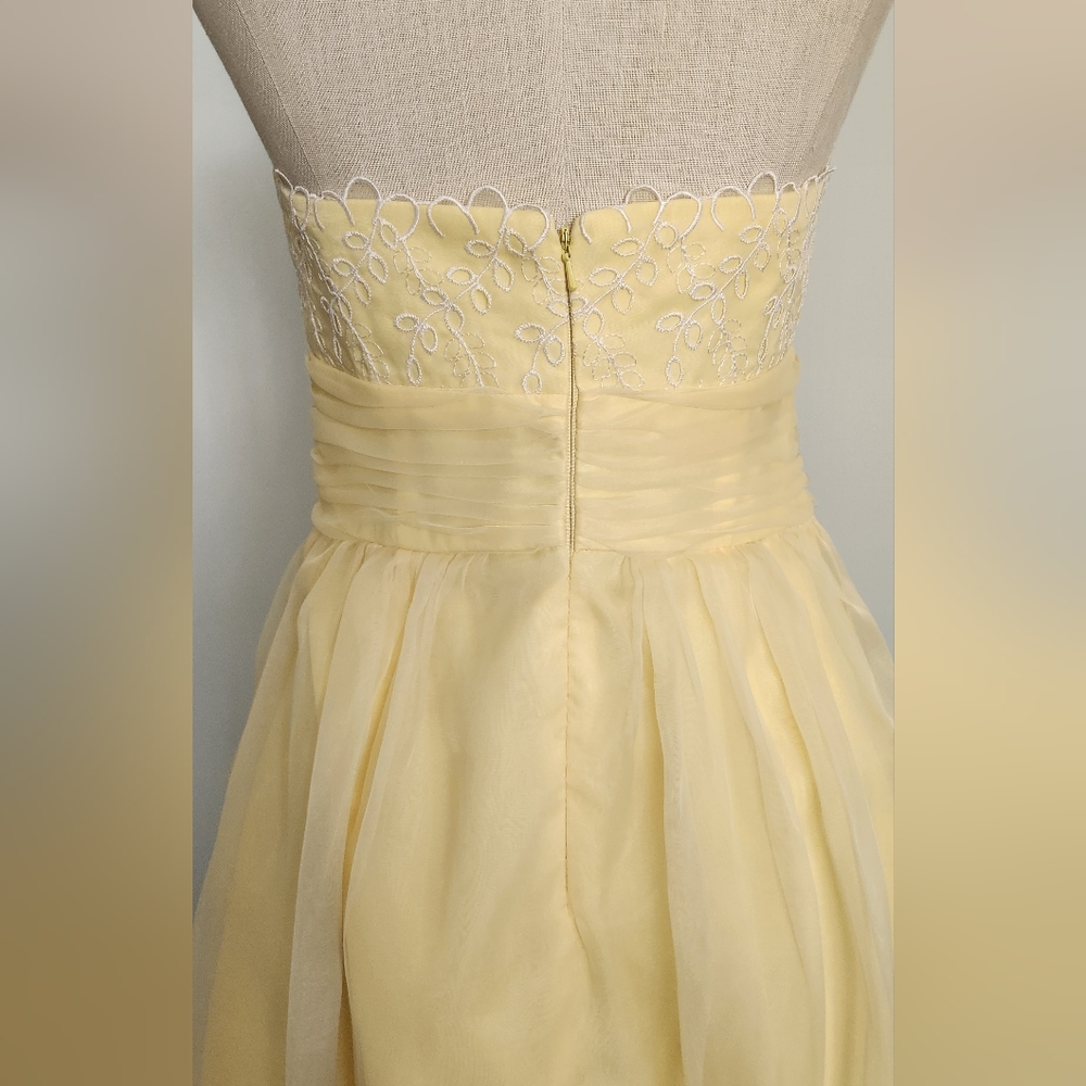 Convertible Strapless Eyelet Dress - Picture 9 of 16